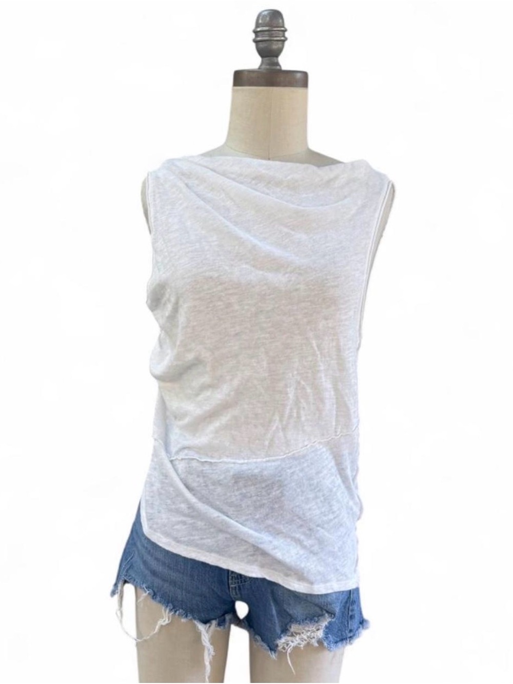 We the Free Fall for me white sleeveless top linen & cotton size L asymmetrical